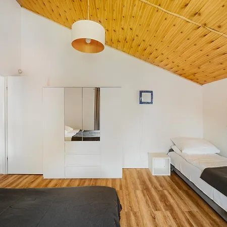 Apartament Mazowiecka Apartment Jantar